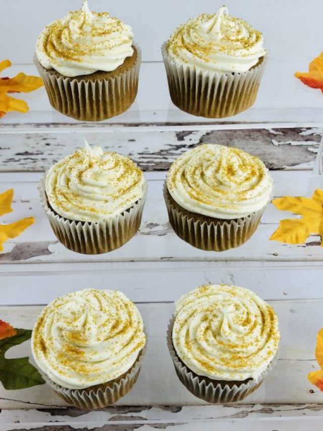 How to Make Spice Cake Cupcakes