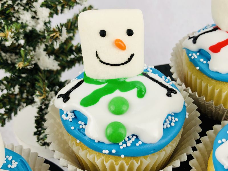 How to make Melted Snowman Cupcakes